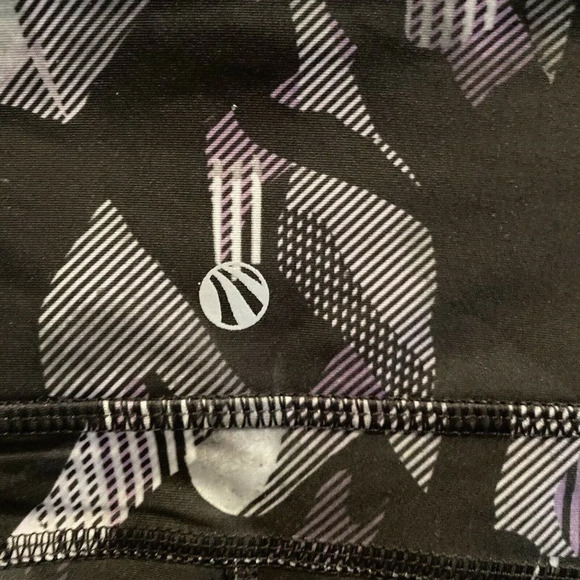 Marika Sport Multicolor Abstract Print Capri Leggings Yoga Women’s Size Small - Picture 6 of 8